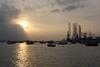 The oil spillage clean-ups are making progress following the two collissions off Jurong Island, Singapore. Photo: Jacklee