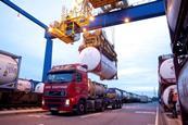 Verladung-Tankcontainer_Kombiterminal-Ludwigshafen_web