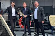 The image shows Karsten Schönewald, managing director Hamburg Fleet, Harbour Captain Simon Rosenkranz and Stefan Frommann, managing director, Friedrich G. Frommann GmbH & Co. KG