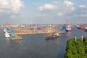 The image shows a wide angle shot of the Waltershofer Hafen
