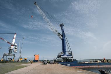 liebherr-lhm-550-blg-bremerhaven