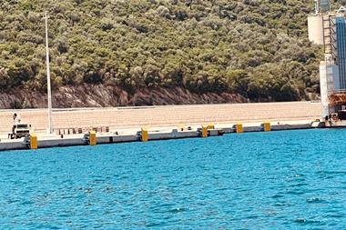 v-fenders_ror&ferry-terminal_portofigoumenitsa_igoumenitsa_greece_shibatafenderteam