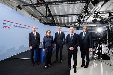 (l-r) Executive board members Jens Hansen, Annette Geiß and Torben Seebold, CEO Jeroen Eijsink, supervisory board chair Marcus Vitt