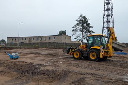The image shows consruction work taking place on Klaipėda's hydrogen station