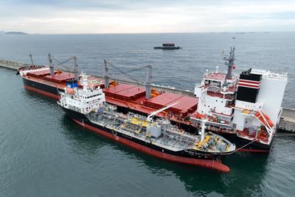 The picture shows the Green Future, a dual-fuel bulk carrier chartered by NYK Bulk & Projects Carriers Ltd receiving green methanol during the bunkering operation