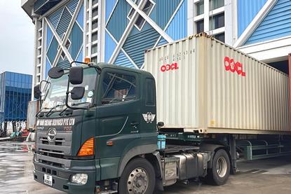 (1) OOCL container at PSA Keppel Distripark