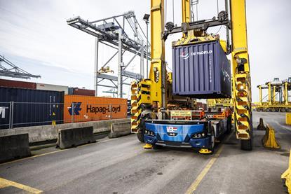 The automated vehicle working at DP World Antwerp Gateway
