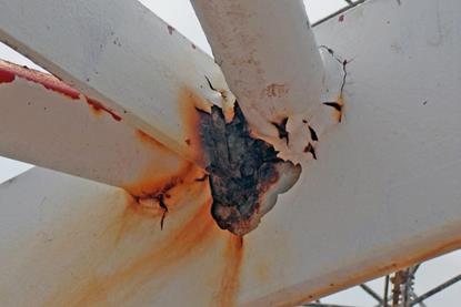 craneboomcorrosion