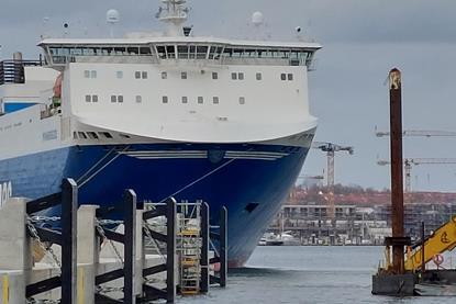 Shibatafenderteam_element-fenders_ferry&roro-terminal_skandinavienkai_travemuende_germany__News