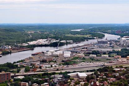 TIGER funding: The Port of Albany has been given a grant to improve cargo handling Photo: Wikimedia/UpstateNYer CC BY-SA 3.0