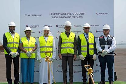 Officials at the groundbreaking ceremony to mark the beginning of construction at the new Luanda Terminal