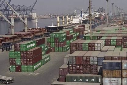The image shows Bulk and General Cargo ships berthed at KGTL berths 11-17 on the East Wharf of Karachi Port