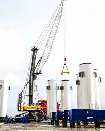 The Port of Esbjerg has ordered a second LHM 800 from Liebherr. The new crane is the seventh Liebherr mobile harbour crane to be used at Denmark’s largest port. Next-generation offshore wind turbines will be lifted with the new heavy-duty crane. Liebherr will also make a further delivery of an LHM 600 to Port Esbjerg before the end of the year.