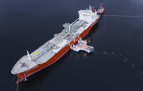 La Santa Maria platform in operation during a previous LNG discharge test in Norway