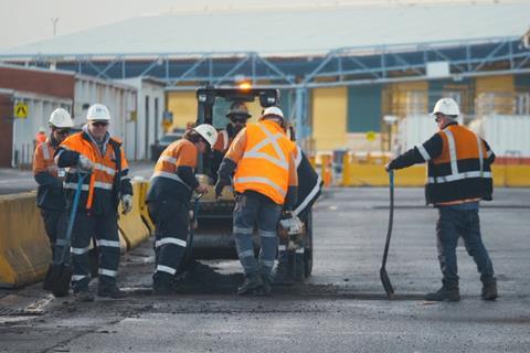 Asphalt recycling at GeelongPort