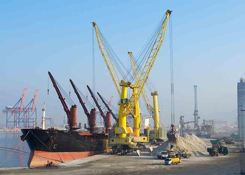 Saqr Port