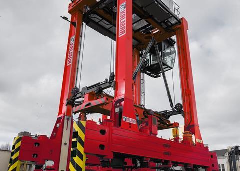 Kalmar straddle carrier