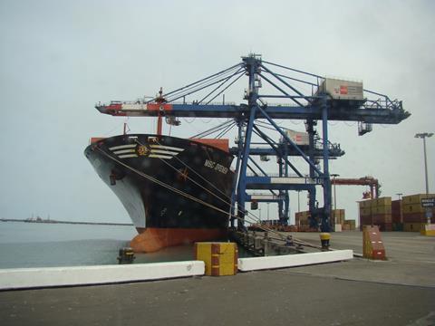DP World and Enapu already operate at Callao: this may  exclude DP World from further bids