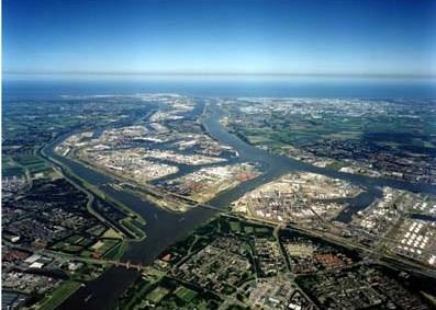 Rotterdam shipping discounts - panic or market strategy?
