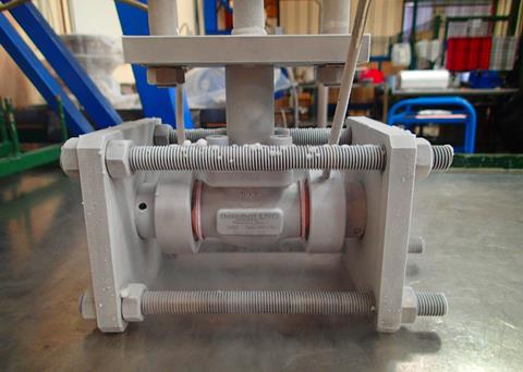 Bestobell is supplying its cryogenic globe valves for the new LNG tug