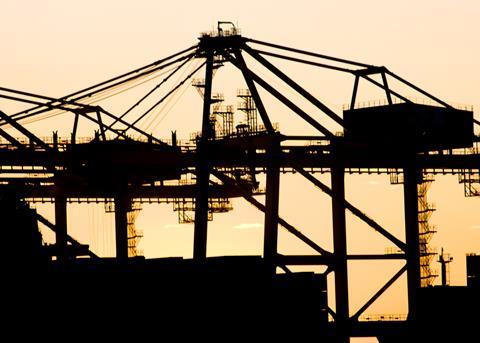 Using technology to digitise the supply chain is important in order for ports and terminals to operate more efficiently. Credit: Claudi Cervello.
