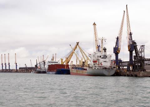 Two's company: Namibia is investing in a second Walvs Bay container terminal. Credit: Philip Schuler/World Bank