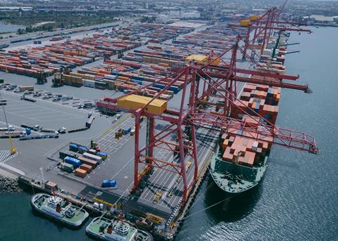 Asciano dumps Brookfield for Qube