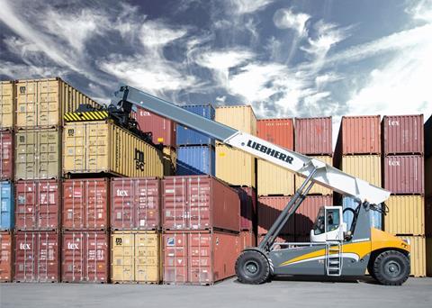 The Port of Ravenna has recently acquired a Liebherr LRS 545 reachstacker