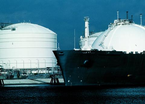 The report will identify the necessary conditions for the successful implementation of LNG