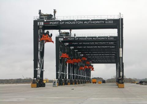 RTG cranes at Port of Houston